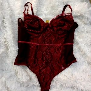 Lace camisole body suit